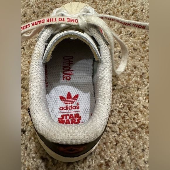 EUC/VGUC Size 9 Adidas Superstar Shoes w/ a Star Wars Design - Picture 10 of 16